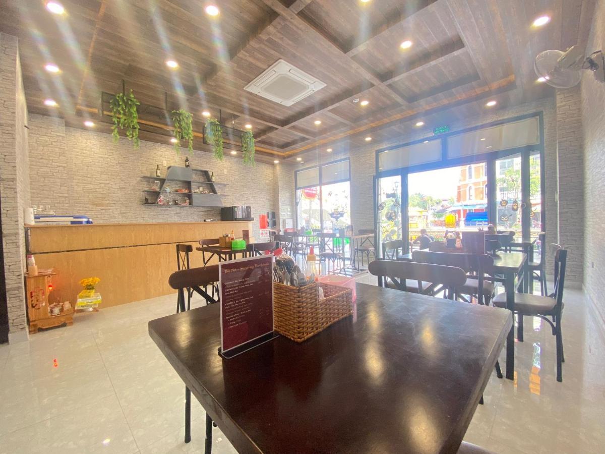 Riverside Mini Hotel Grand World ฟู้โกว๊ก ภายนอก รูปภาพ